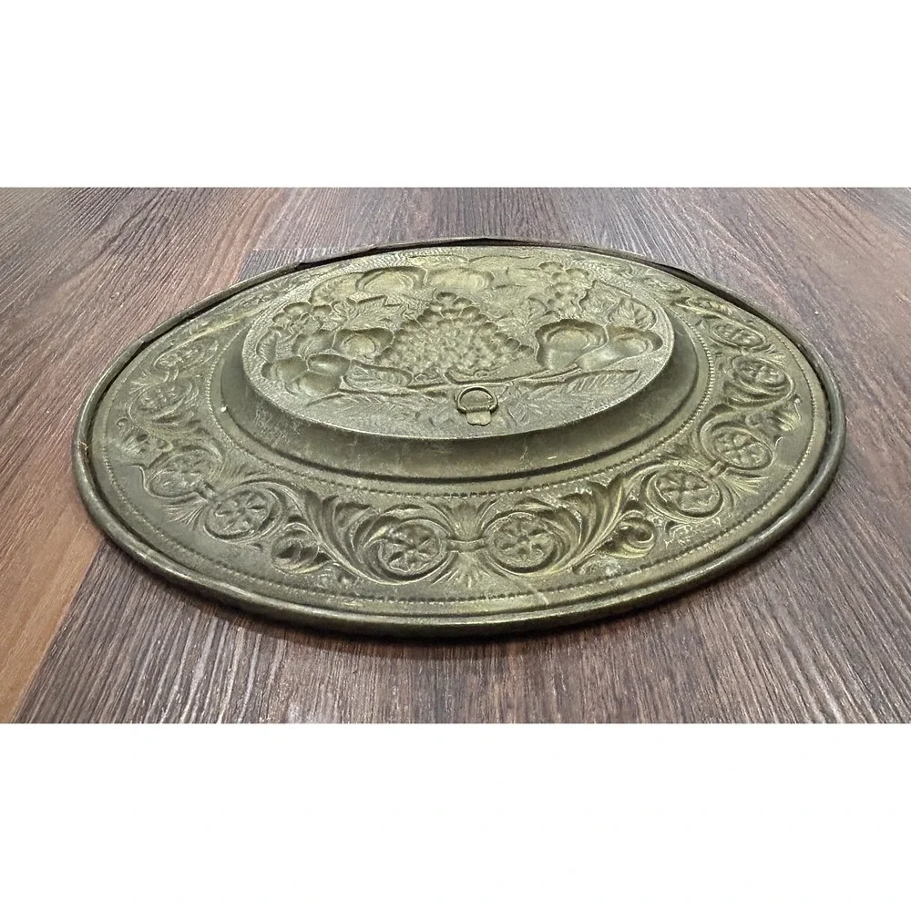 Vintage Peerage Brass Embossed Wall Hanging 2 Plates Made‎ In England